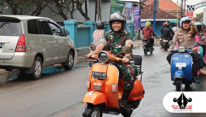 SINERGI. Potret Nyare Malem atau ngabuburit Kapolres Sumenep AKBP Henri Noveri Santoso di bulan suci Ramadan. (doc.Kasi Humas Polres Sumenep/parekas.com)