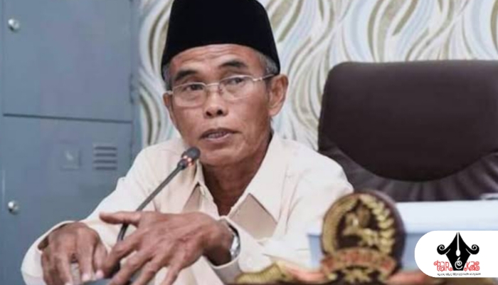 PROFIL. Potret Ketua Komisi IV DPRD Sumenep, Sami'oeddin, saat mengikuti dapat paripurna di gedung dewan beberapa waktu lalu. (doc. redaksi parekas.com)